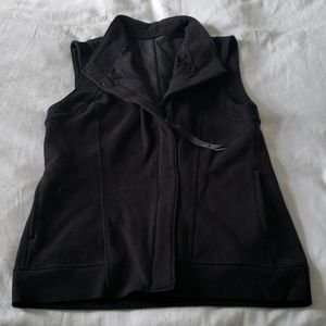Lululemon Versa Vest